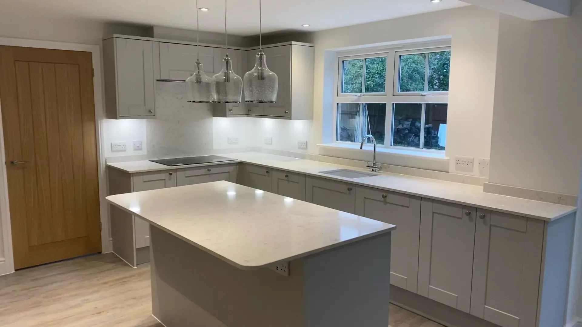 Bespoke fitted kitchen installed by Gemini Building Solutions
